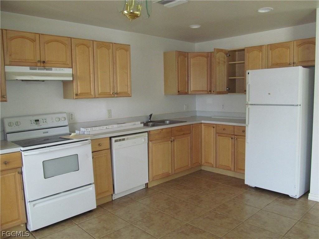 664 Alabama Rd S - Photo 2 of 7
