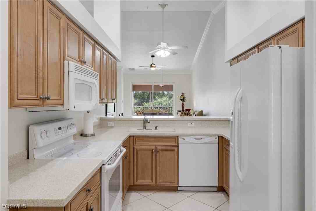 19961 Barletta Ln Unit 1623 - Photo 2 of 16