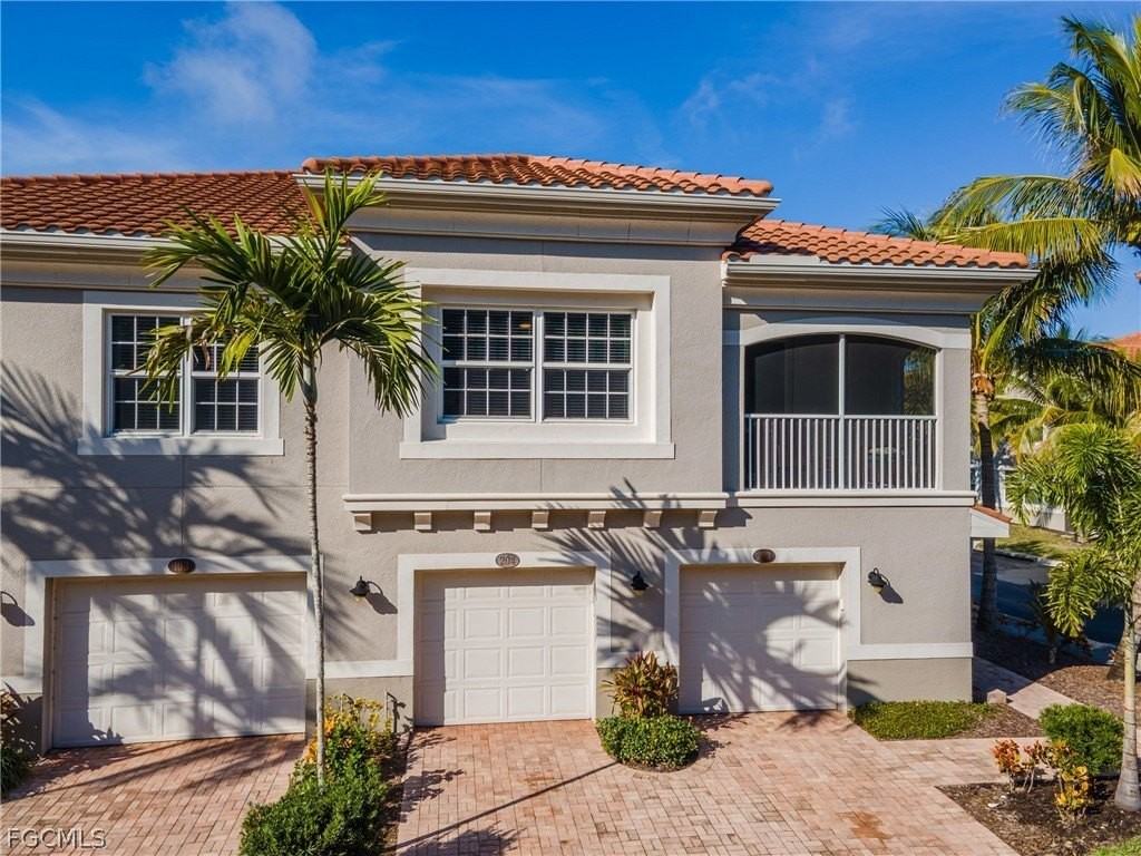 23550 Alamanda Dr #203 - Photo 4 of 46