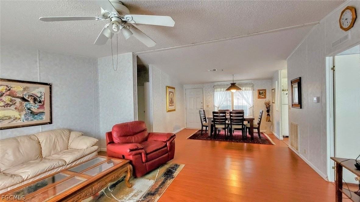 4555 Pioneer 16th St - Photo 7 of 15