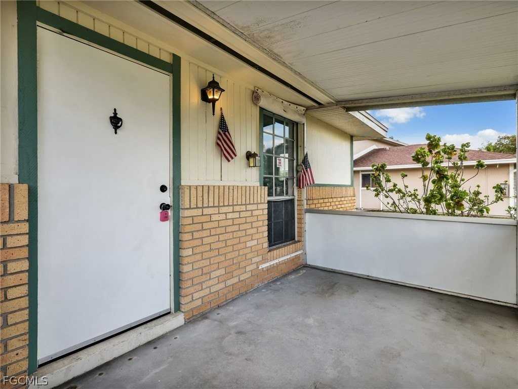 3297 Royal Canadian Trce #1 - Photo 3 of 34