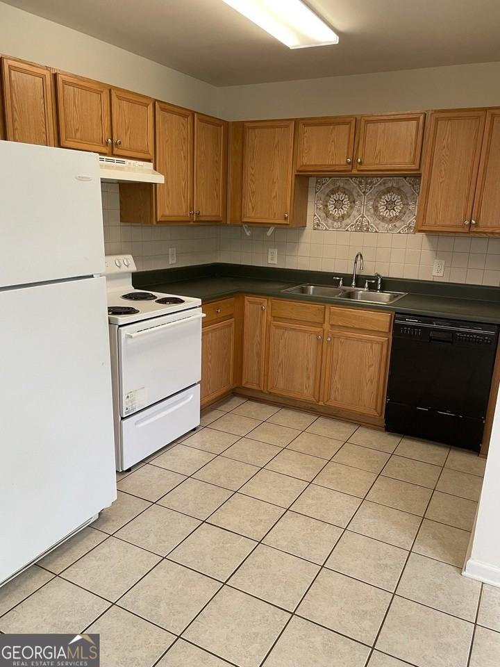 155 Rock Crest Ter - Photo 4 of 10