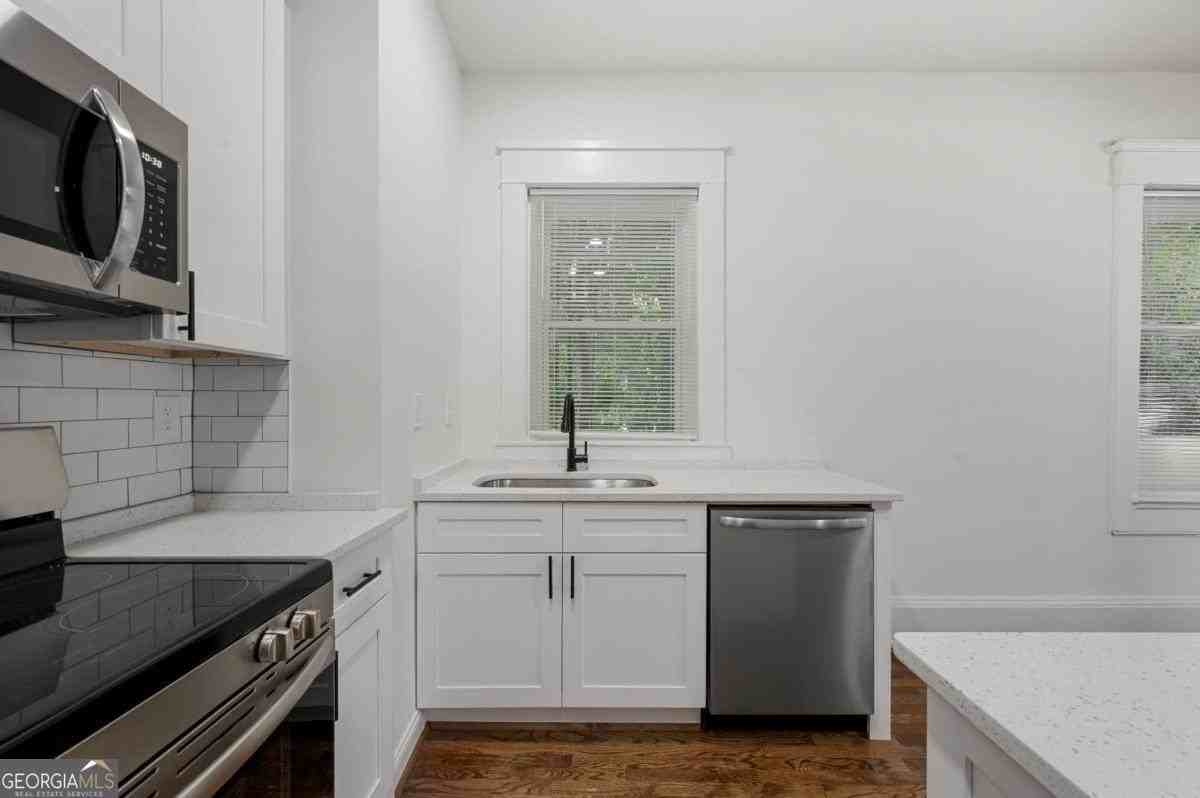 360 Ponce De Leon Ave Ne Apt 1 - Photo 7 of 15