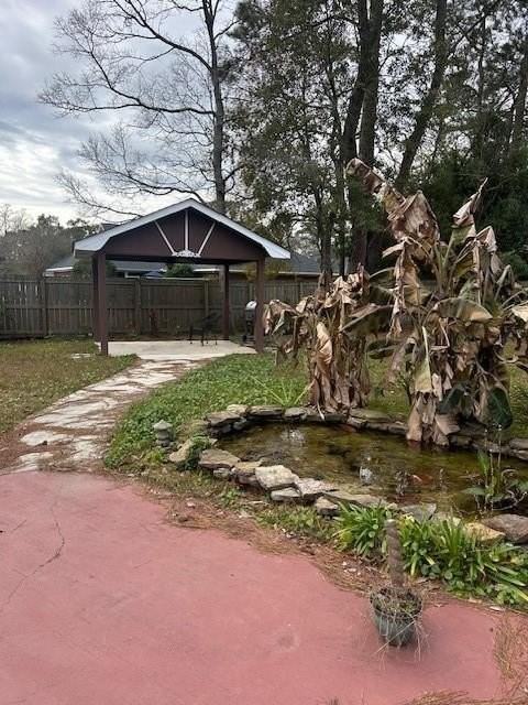 3821 Saint Andrews Ct - Photo 2 of 13