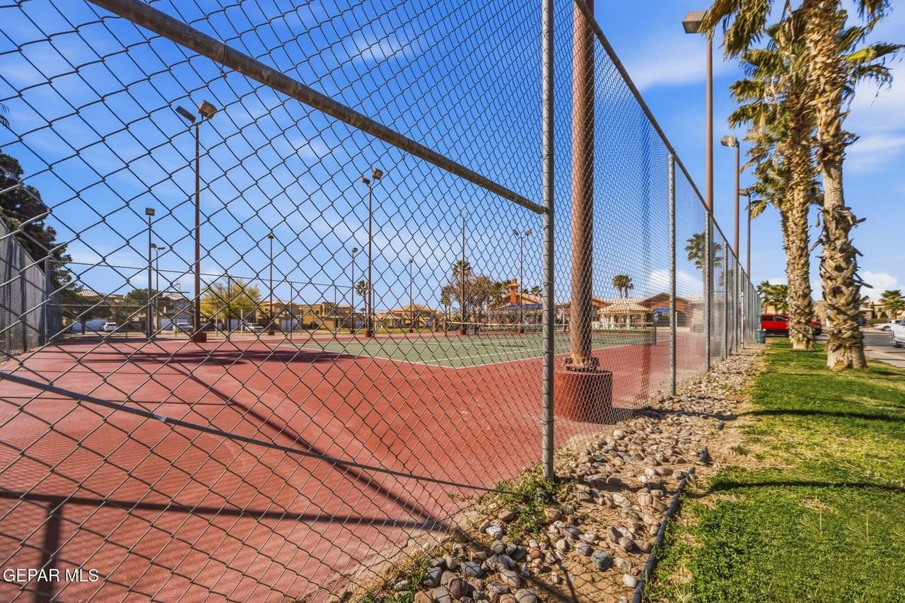 3645 Almond Beach Dr - Photo 4 of 25