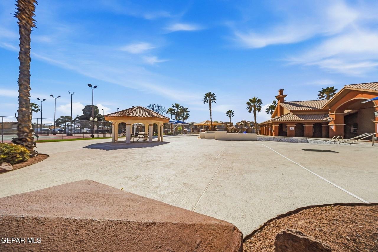 3645 Almond Beach Dr - Photo 5 of 25