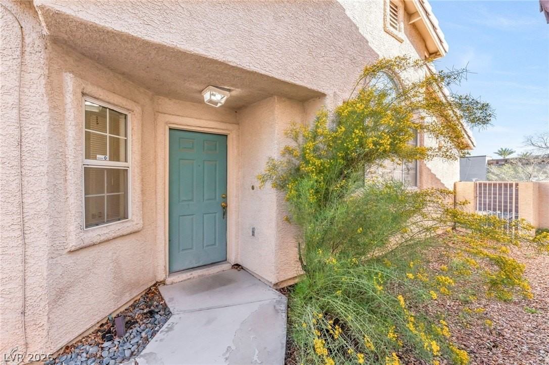 1708 Eagle Peak Way - Photo 3 of 23