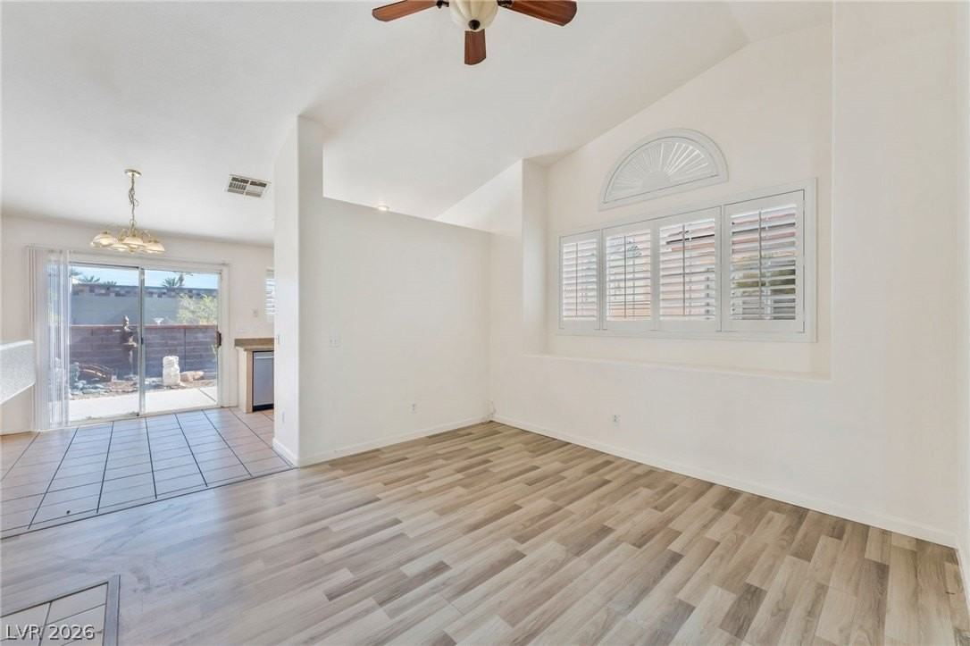 1708 Eagle Peak Way - Photo 5 of 23