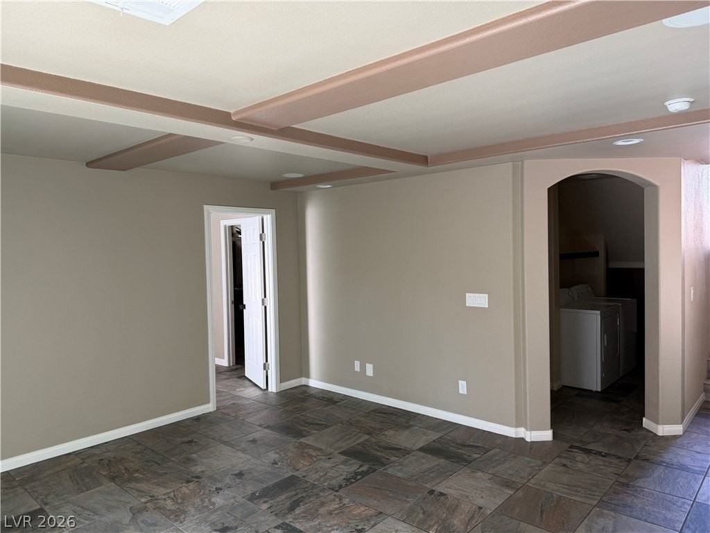 5067 Bootlegger Ave - Photo 7 of 32