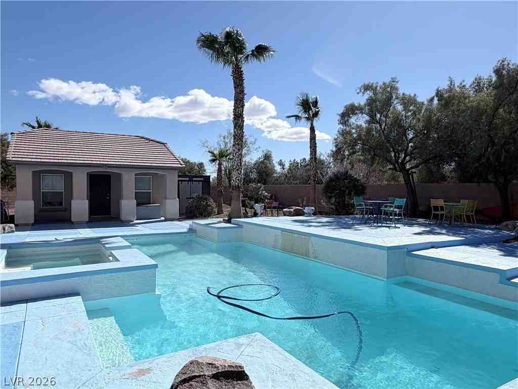 5527 Breecher Ave - Photo 6 of 15