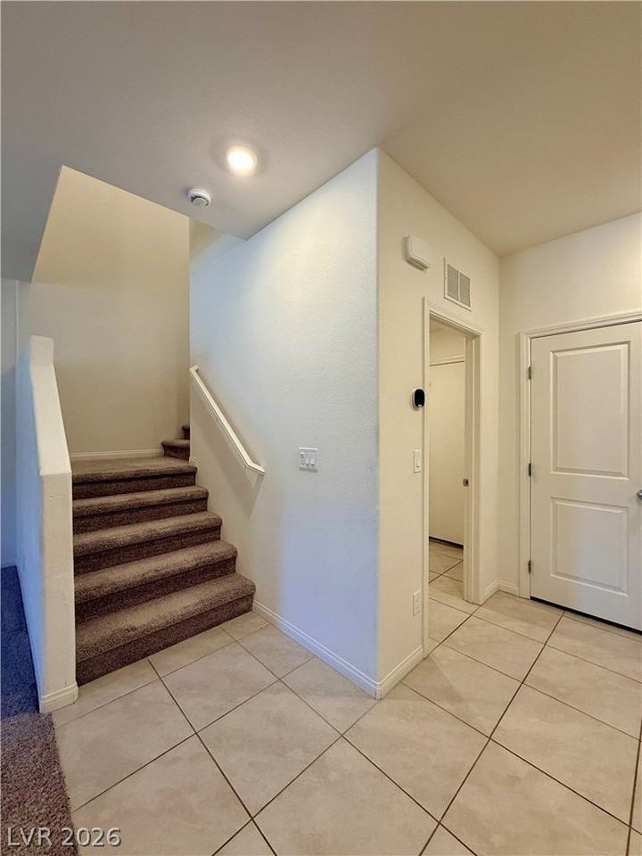 3432 Covilha Ln - Photo 5 of 27