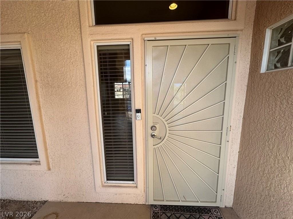 10540 Cogswell Ave - Photo 4 of 45