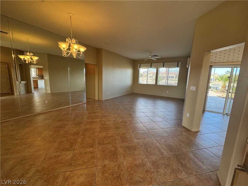 10540 Cogswell Ave - Photo 5 of 45