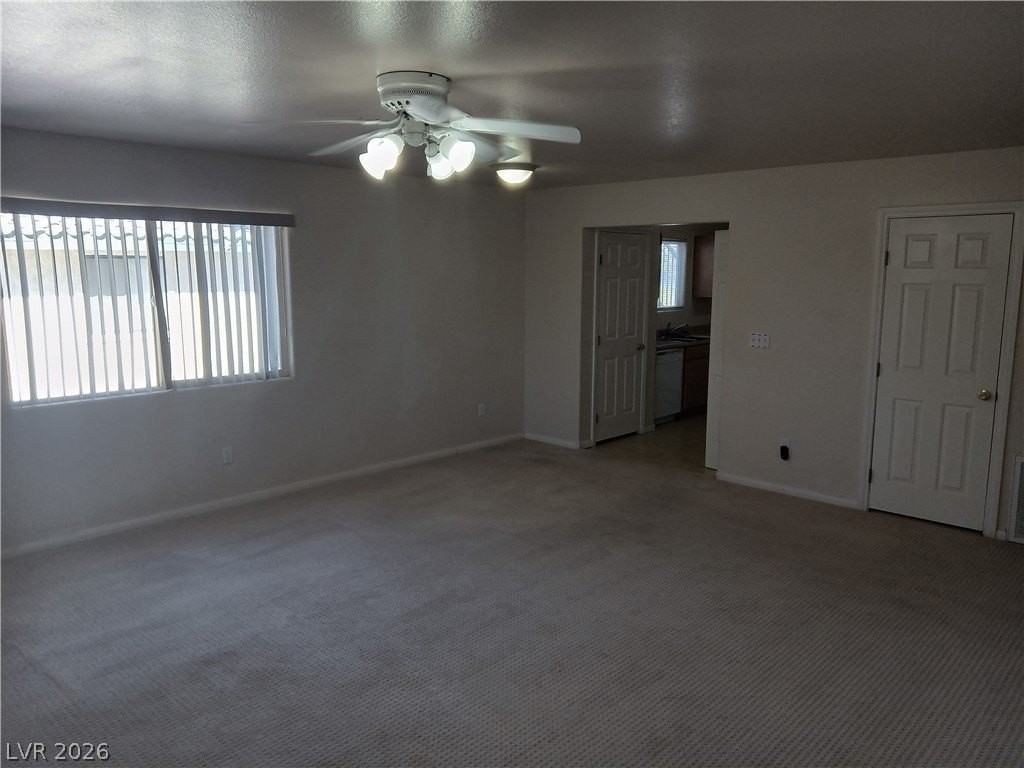 1181 Bourbon St #3 - Photo 6 of 19