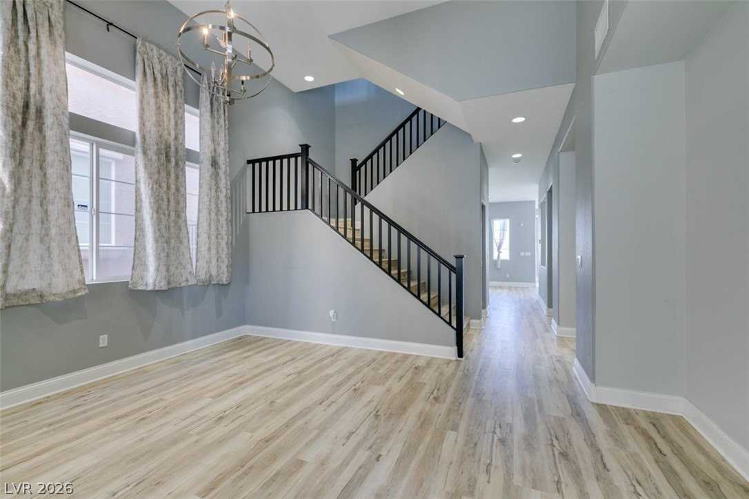 6538 Grand Concourse St - Photo 7 of 50