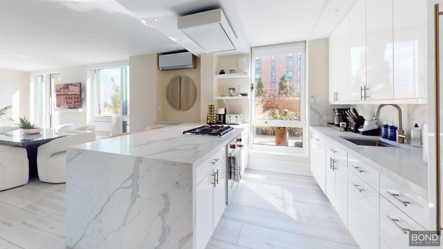 1 Irving Pl - Photo 4 of 10