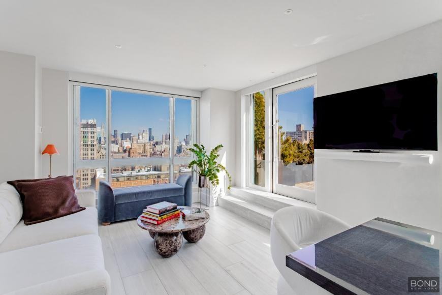 1 Irving Pl - Photo 6 of 10