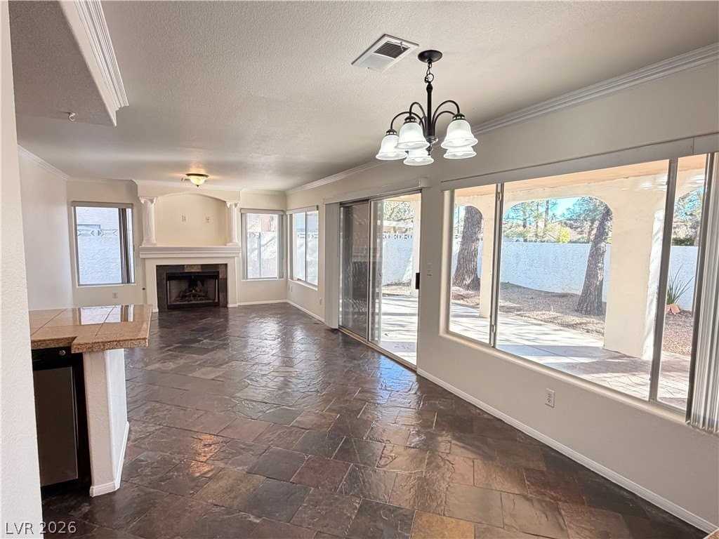 2836 Huber Heights Dr - Photo 6 of 33