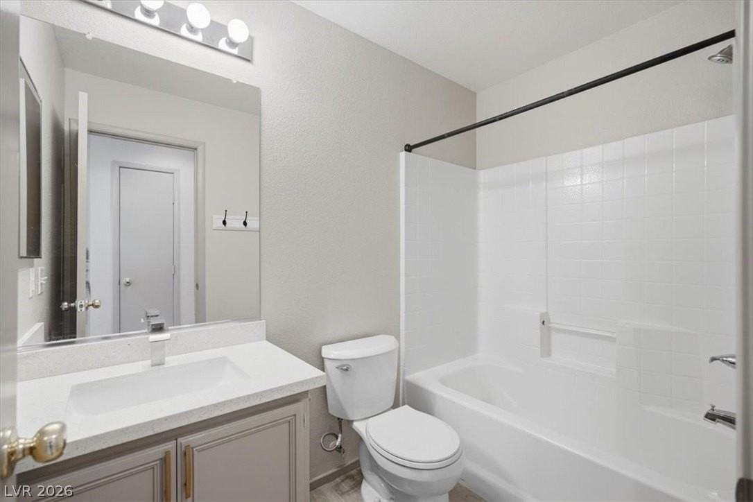 11795 Magliana St - Photo 7 of 16