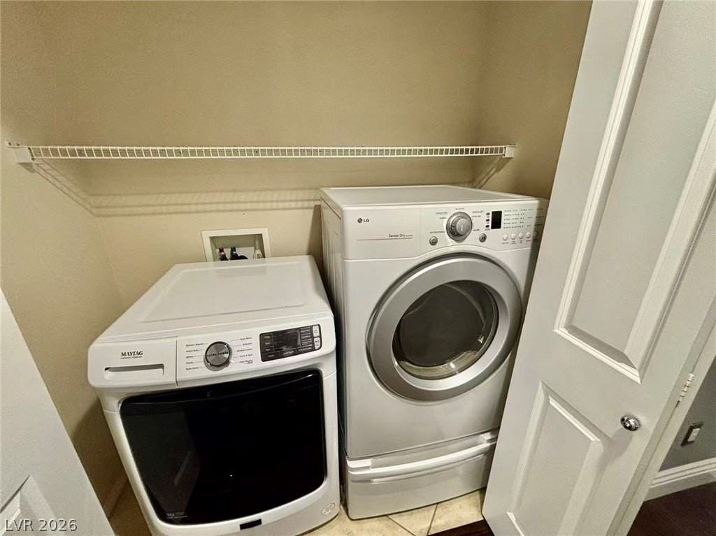 8273 Settlers Inn Ct - Photo 7 of 18