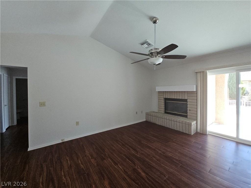 8801 Pennystone Ave - Photo 5 of 22