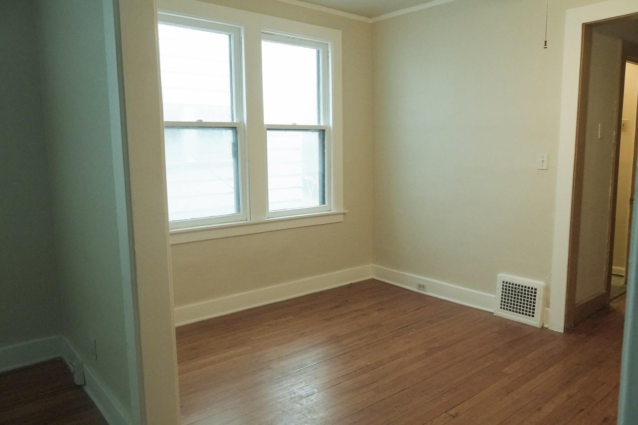 831 Ashland St Unit 831 - Photo 7 of 13