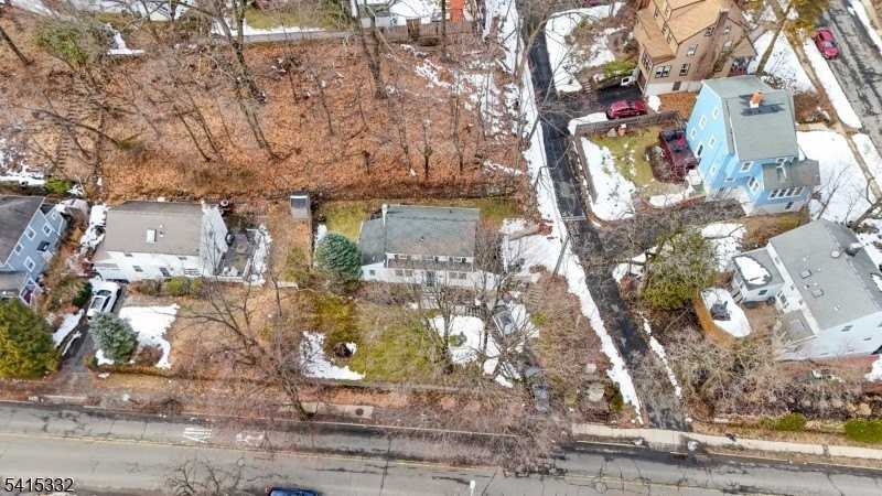 41 S Ridgewood Rd - Photo 2 of 34