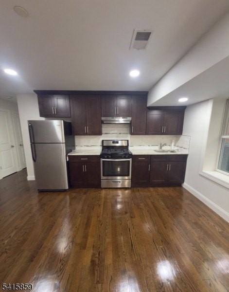 5 Gotthardt St - Photo 3 of 11