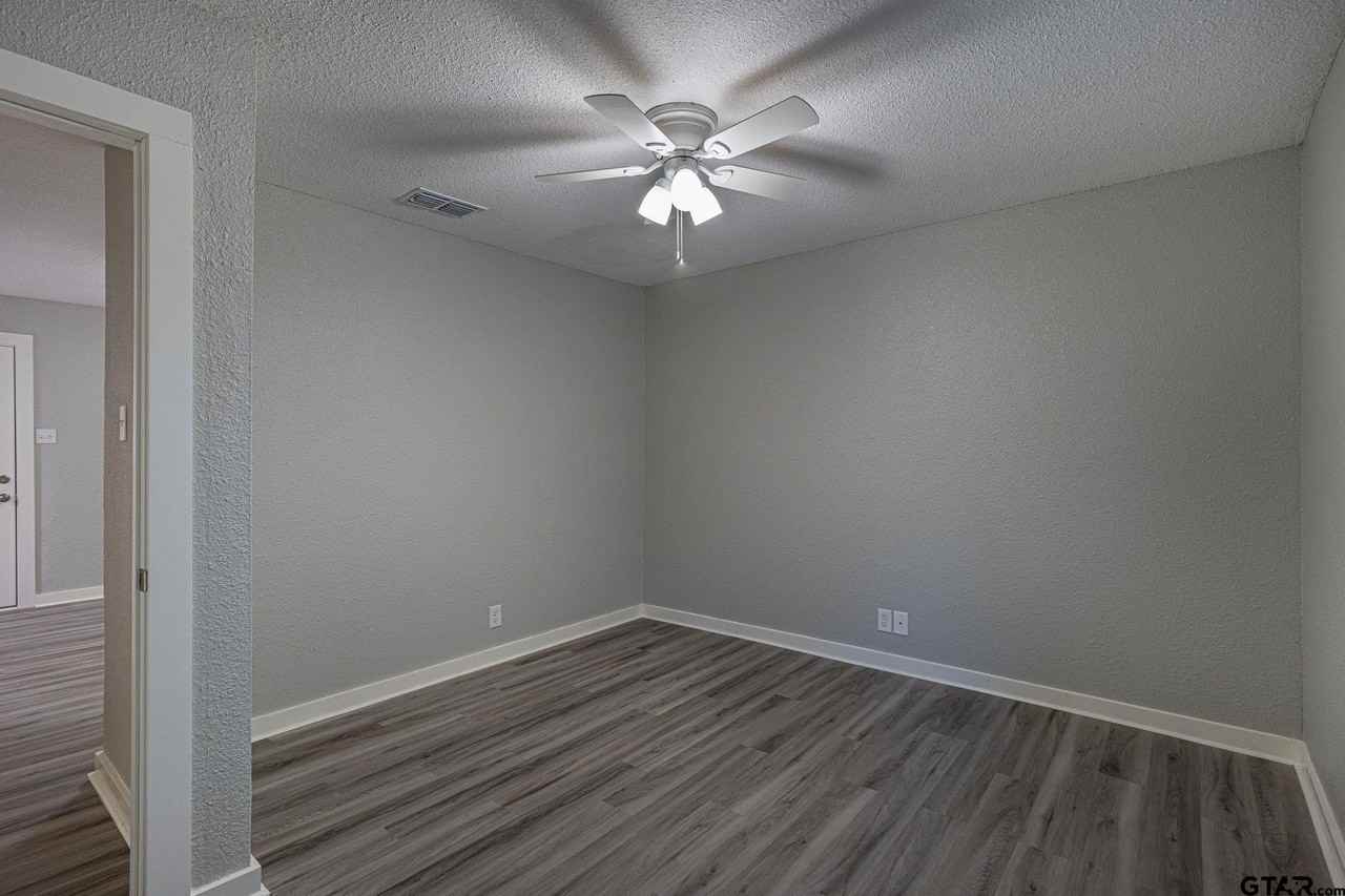 9951 Fm 346 E - Photo 7 of 13