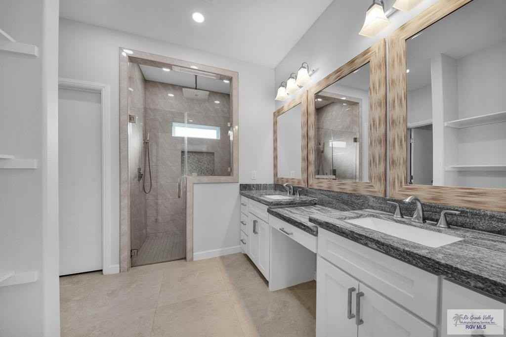 23910 Richmond Cir - Photo 6 of 13