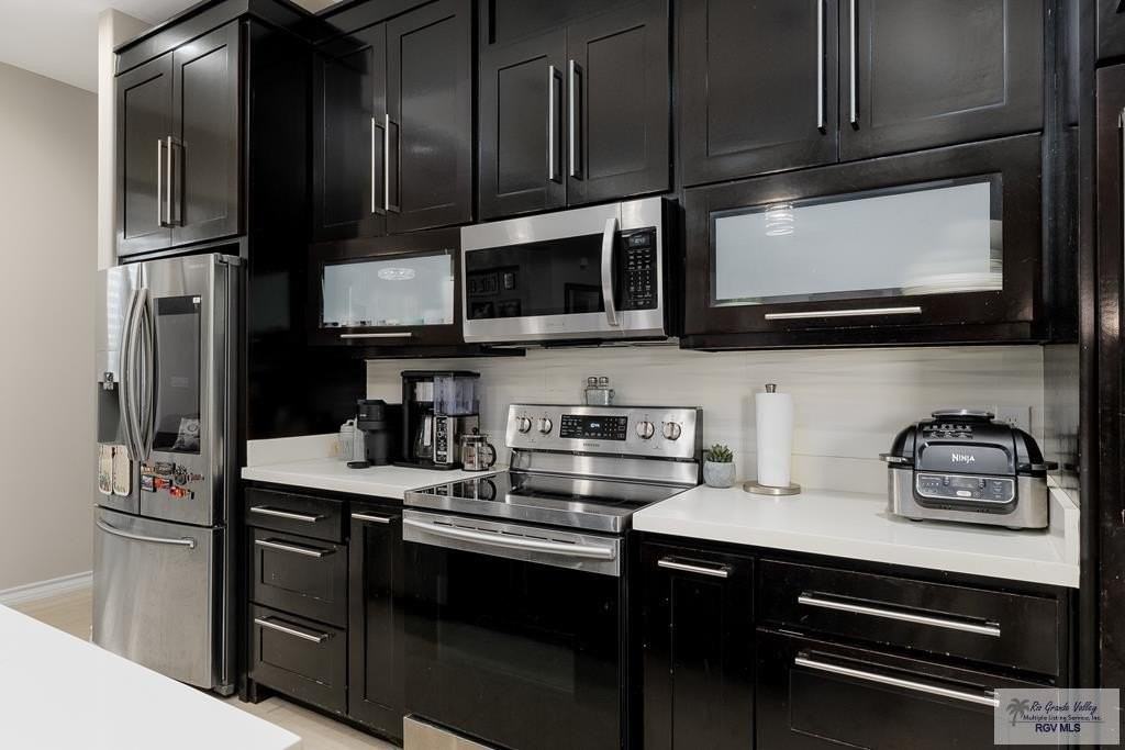 5563 Rawhide Dr - Photo 7 of 14