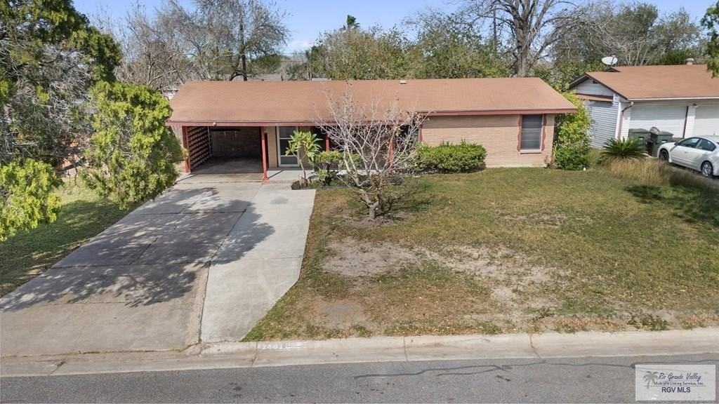 2401 E Austin Ave - Photo 4 of 33