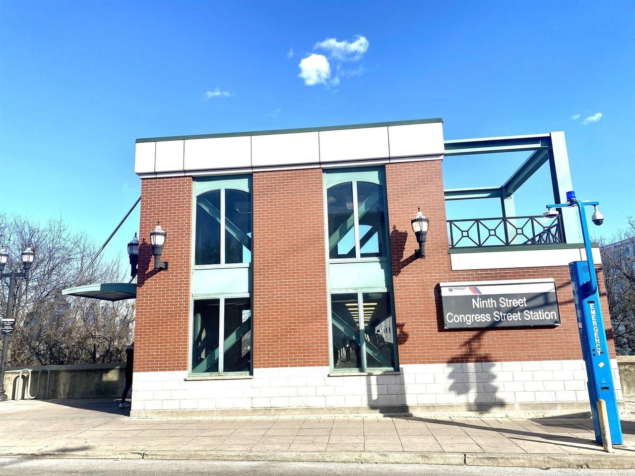 1000 Palisade Ave #2FRONT - Photo 4 of 6