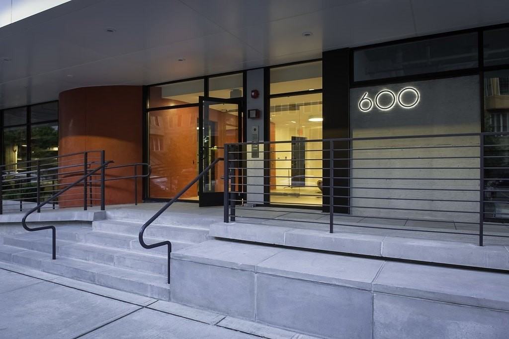 600 Harrison St #505 - Photo 2 of 20