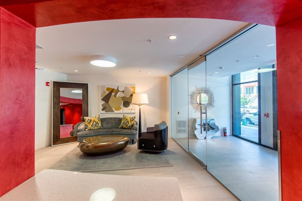 600 Harrison St #505 - Photo 3 of 20