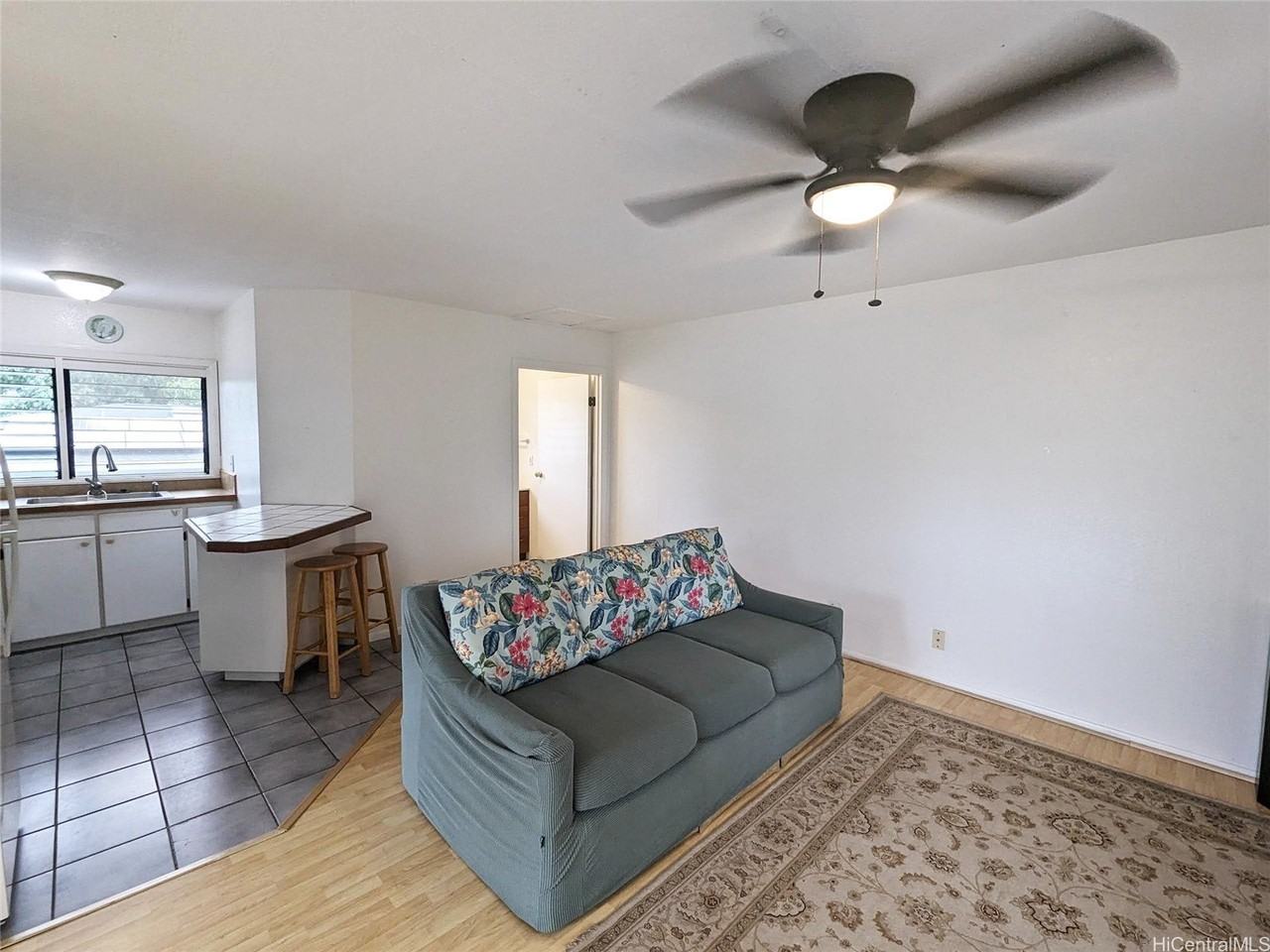 42-099 Old Kalanianaole Rd - Photo 3 of 7