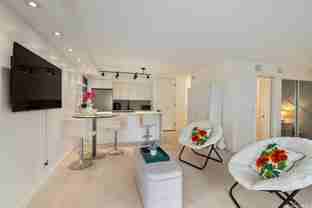 435 Walina St Apt 304 - Photo 1 of 1