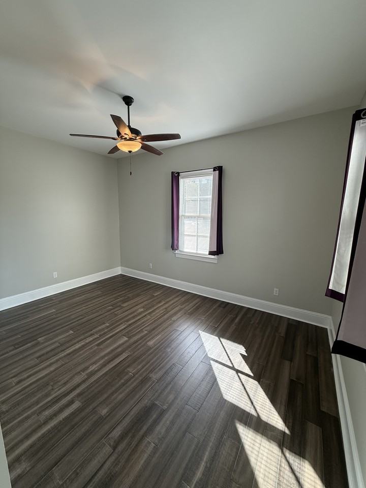 2041 S Chippewa St #2041 - Photo 6 of 16