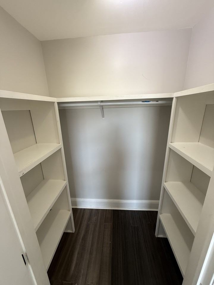 2041 S Chippewa St #2041 - Photo 7 of 16