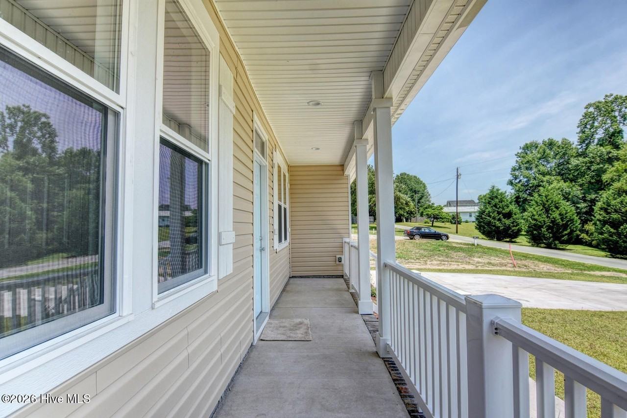 120 Crabshell Ln - Photo 4 of 21