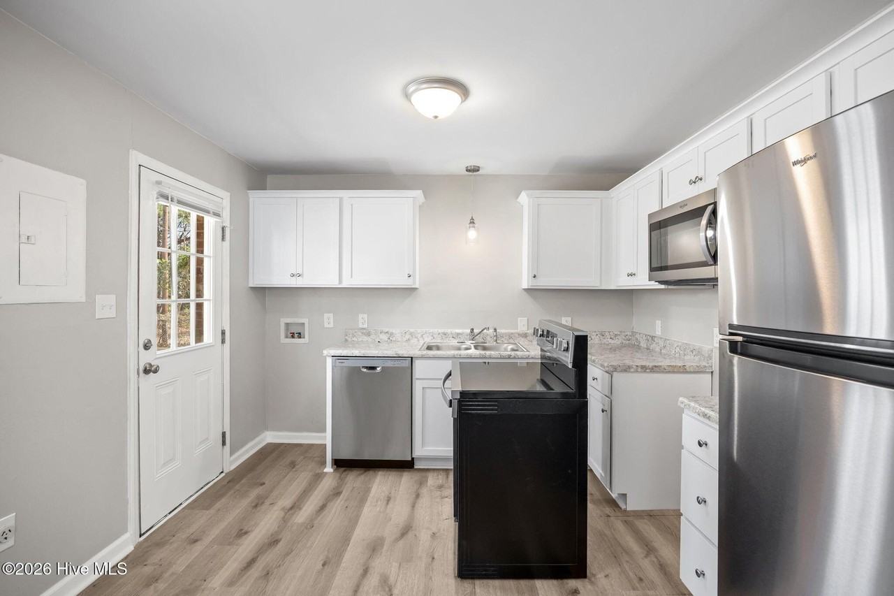 117 Kitt Dr - Photo 6 of 19