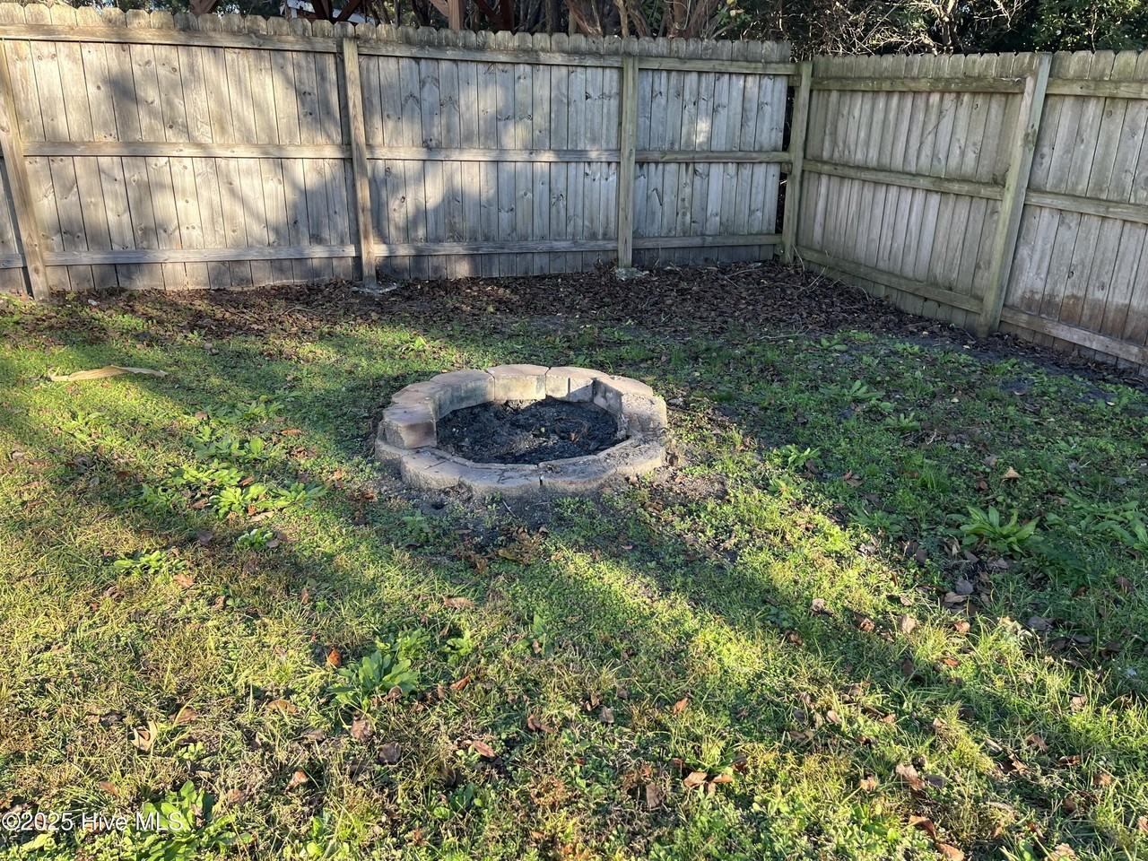 2523 Legend Dr - Photo 3 of 15