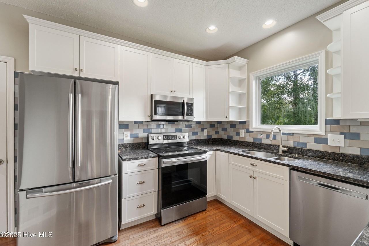 119 Velma Ln - Photo 6 of 36