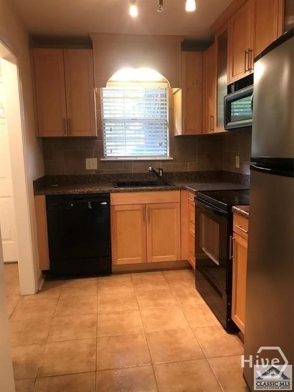 1055 Baxter St #408 - Photo 2 of 15