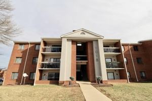 featured image of 1018 Blue Ridge Dr #11