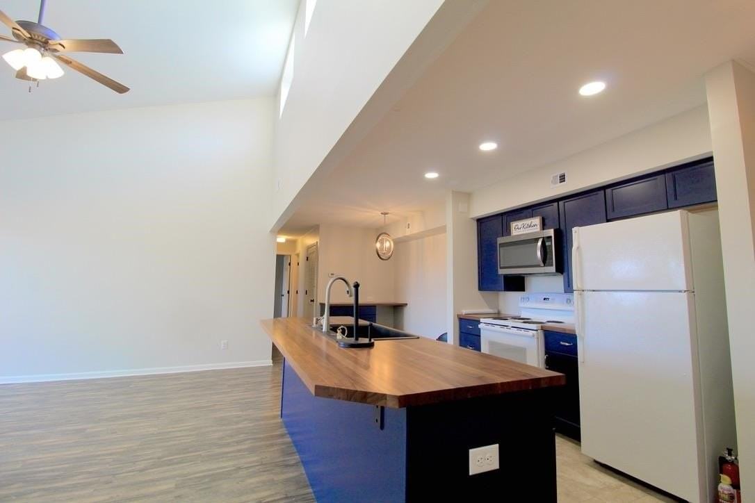 1018 Blue Ridge Dr #11 - Photo 4 of 23