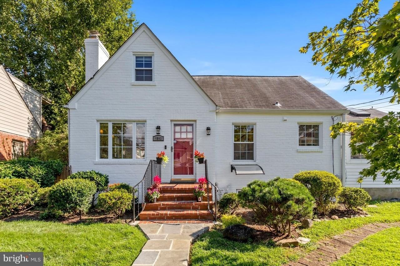 4803 Westway Dr - Photo 2 of 33