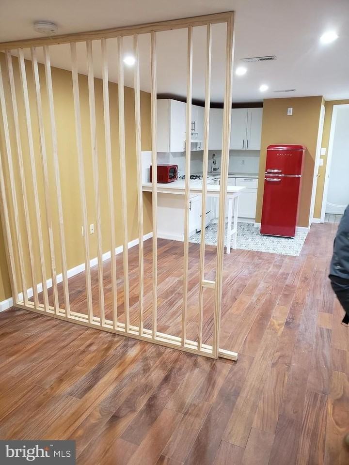 624 N 16th St - Photo 2 of 4