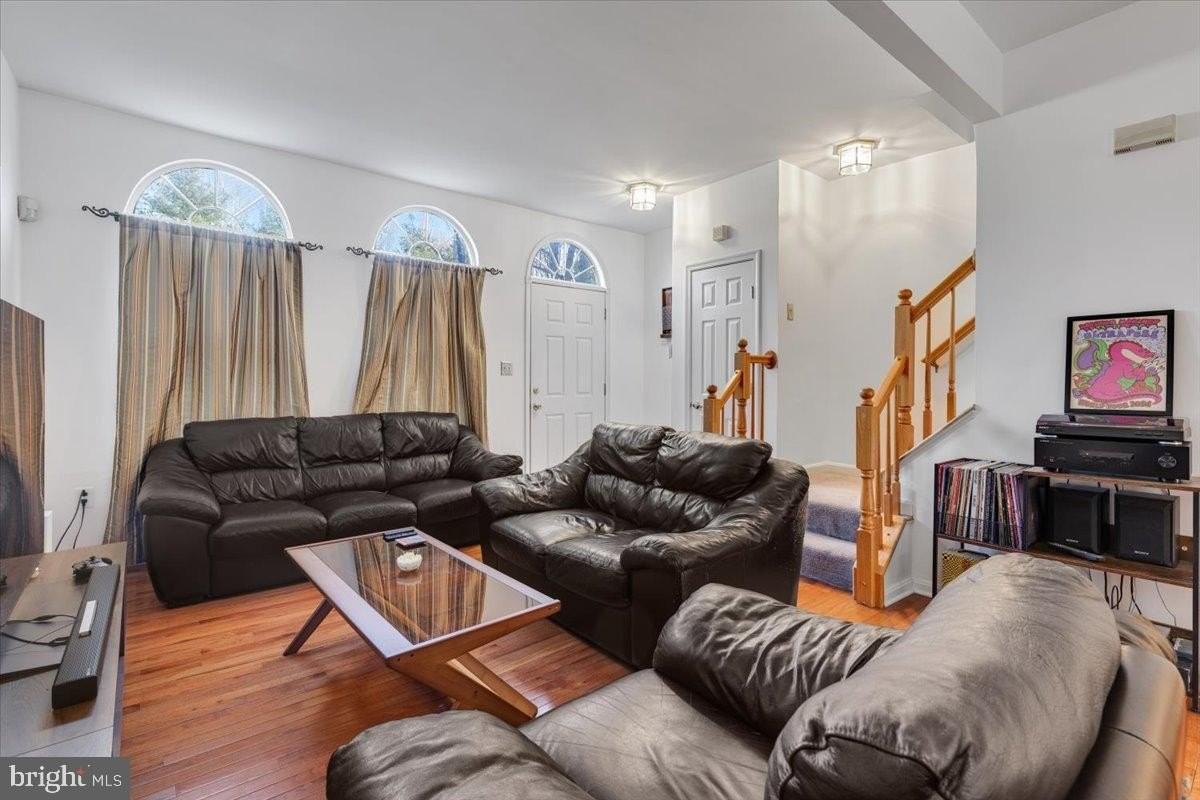 15516 Three Otters Pl - Photo 2 of 36