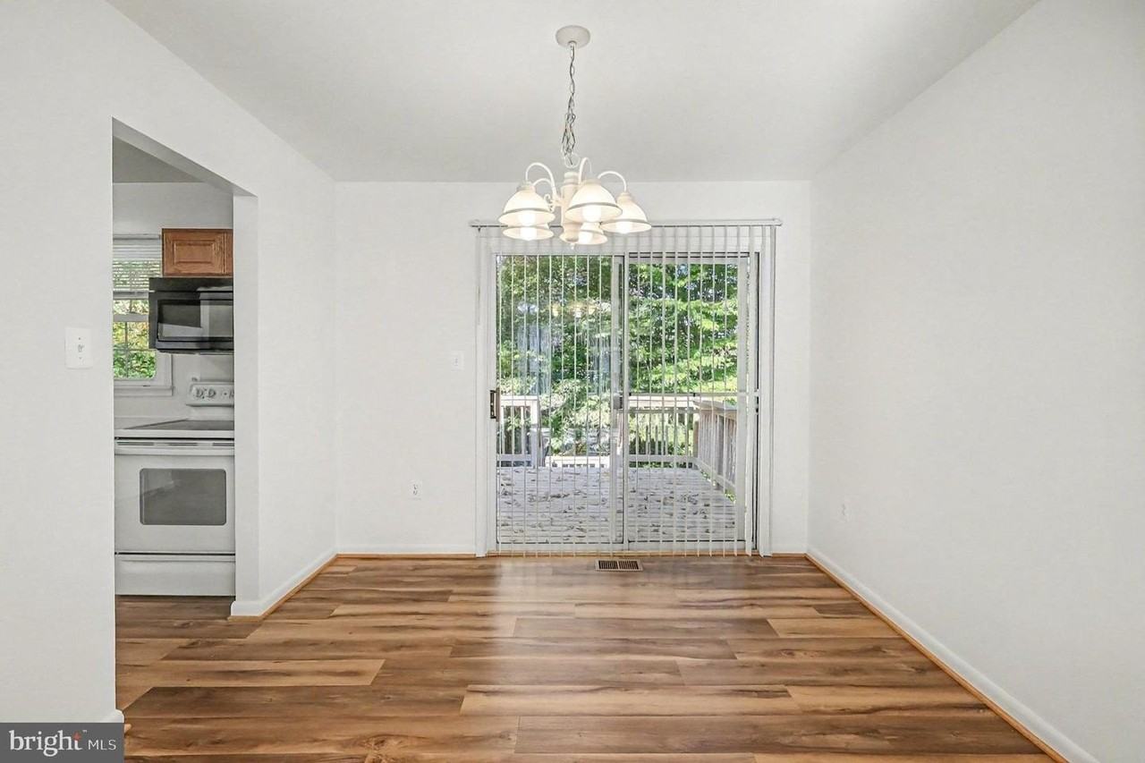 13828 Londonderry Ct - Photo 6 of 12